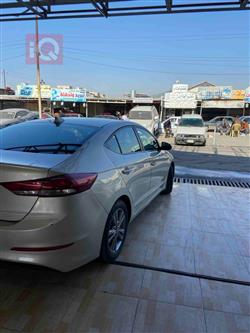 هیوندای ئەلەنترا